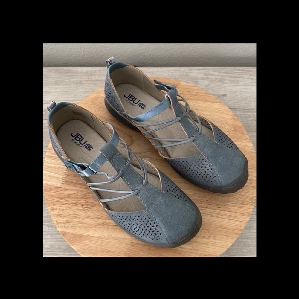 JBU by Jambu Fig Casual Perforated Slip-On Shoe - denim (sz 9.5Wide) 734643